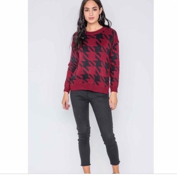 Burgundydy Plaid Geo Print Crew Neck Dweater - Picture 2 of 6